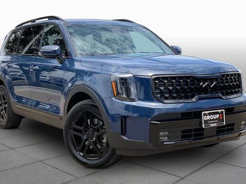 Certified 2025 Kia Telluride SX Prestige X-Line AWD/4WD image 3