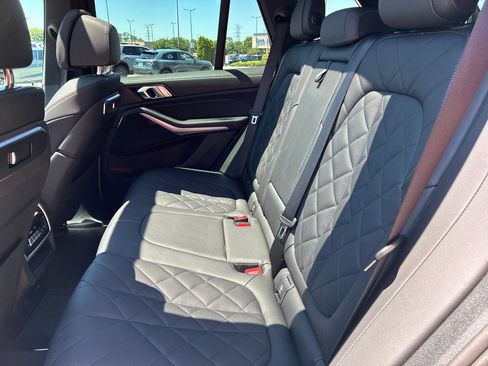 Used 2025 BMW X5 xDrive50e w/ M Sport Package AWD/4WD image 19