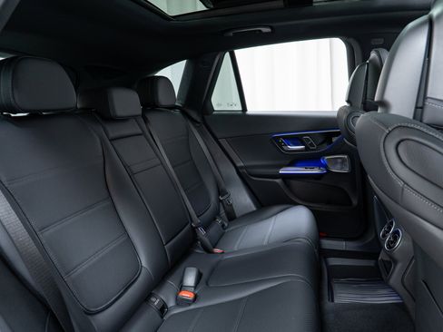 New 2026 Mercedes-Benz GLC 300 4MATIC image 25