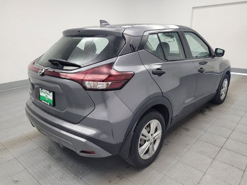 Used 2021 Nissan Kicks S FWD image 9