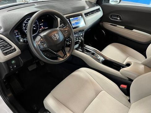 Used 2022 Honda HR-V EX image 19