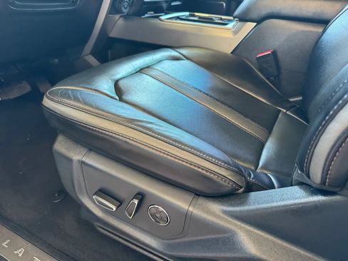 Used 2020 Ford F250 Platinum w/ Tremor Off-Road Package AWD/4WD image 20