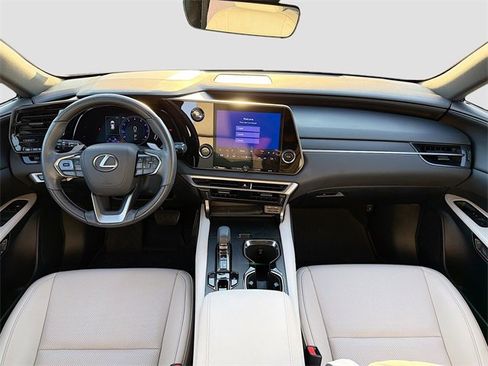 Used 2023 Lexus RX 350 FWD image 18
