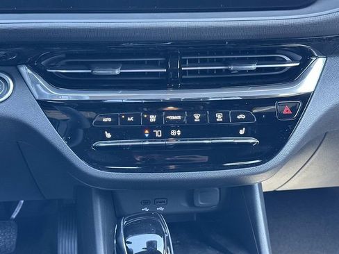New 2026 Buick Envista Avenir FWD image 15