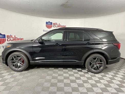 New 2026 Ford Explorer ST w/ Sun And Sound Package image 6