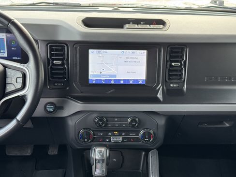 Used 2022 Ford Bronco Big Bend image 13