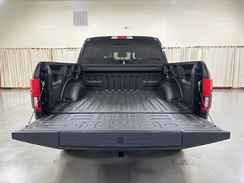 Used 2018 Ford F150 Platinum w/ Equipment Group 701A Luxury AWD/4WD image 9