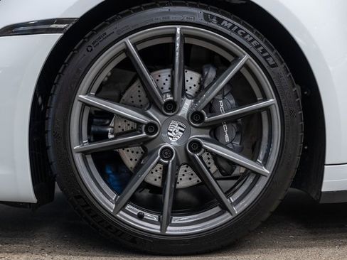 Used 2024 Porsche 911 Carrera T image 18