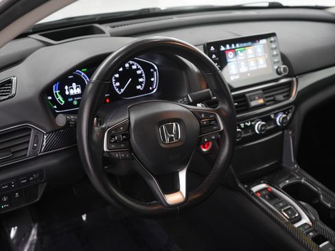 Used 2022 Honda Accord Touring image 18