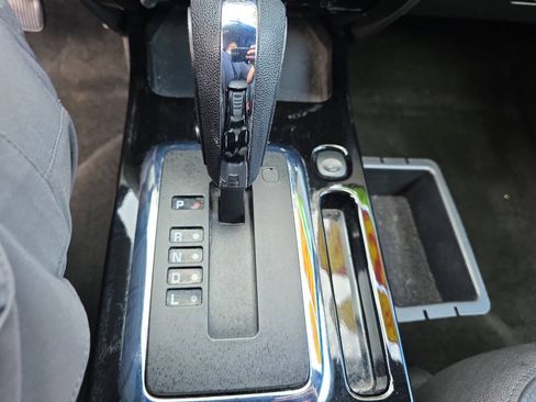 Used 2011 Ford Escape Limited w/ 302A Rapid Spec Order Code AWD/4WD image 17
