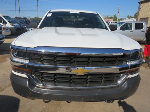 Used 2019 Chevrolet Silverado 1500 W/T w/ WT Convenience Package image 2