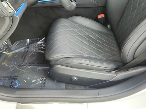 Used 2024 Mercedes-Benz E 450 4MATIC Sedan w/ Airmatic Package image 36