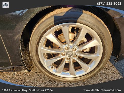 Used 2012 Lincoln MKS AWD image 6