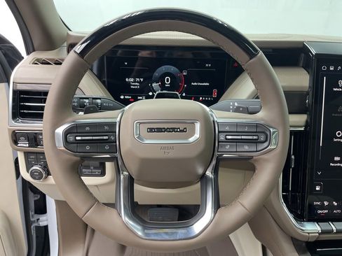 New 2026 GMC Yukon Denali image 17