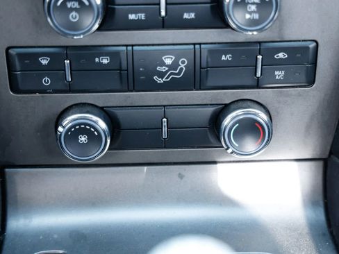 Used 2014 Ford Mustang GT image 29