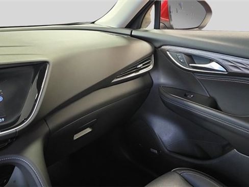 Used 2023 Buick Envision Avenir image 21