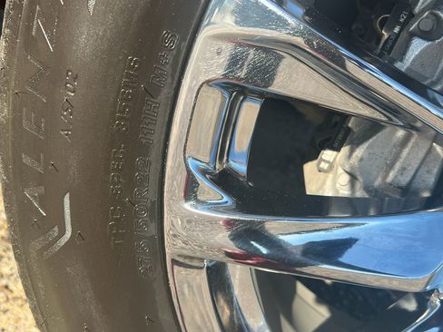 Used 2022 Cadillac Escalade Premium Luxury w/ LPO, Radiant Package image 12