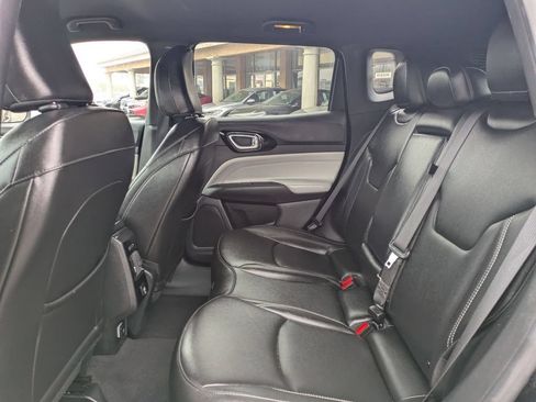 Used 2025 Jeep Compass Limited AWD/4WD image 33