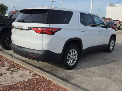 Used 2023 Chevrolet Traverse LS AWD/4WD image 4
