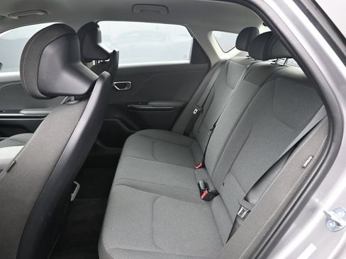 Used 2025 Kia K4 FWD image 24