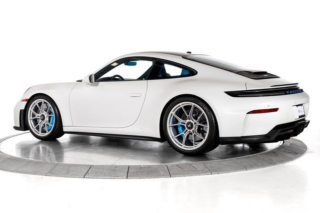 Used 2026 Porsche 911 GT3 RWD image 3