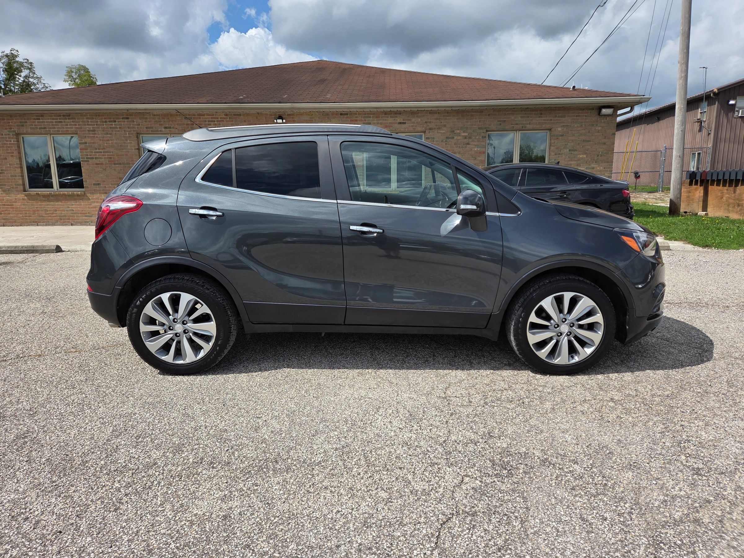 Used 2018 Buick Encore Preferred FWD image 4