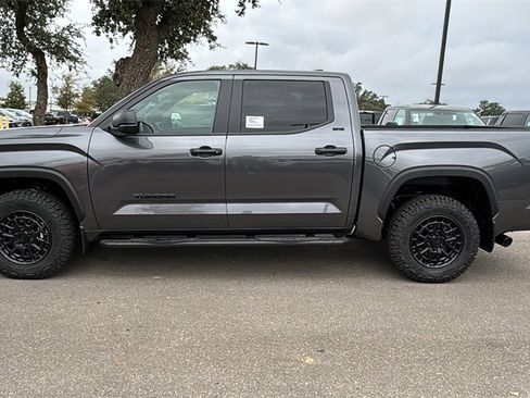 New 2025 Toyota Tundra SR5 image 4