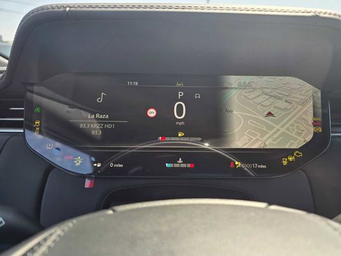 New 2025 Land Rover Range Rover SE image 27