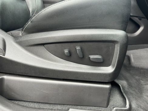 Used 2019 Chevrolet Tahoe LT image 15