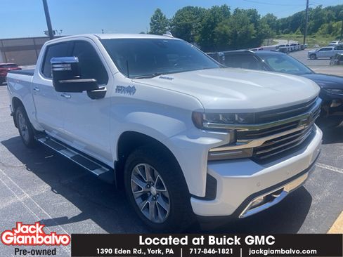 Used 2020 Chevrolet Silverado 1500 High Country w/ Technology Package AWD/4WD image 1