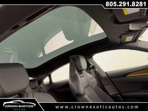 Used 2023 Audi e-tron GT Premium Plus image 24