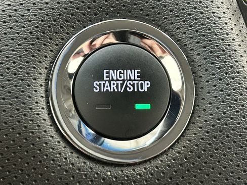 Used 2019 Cadillac XTS Luxury image 15