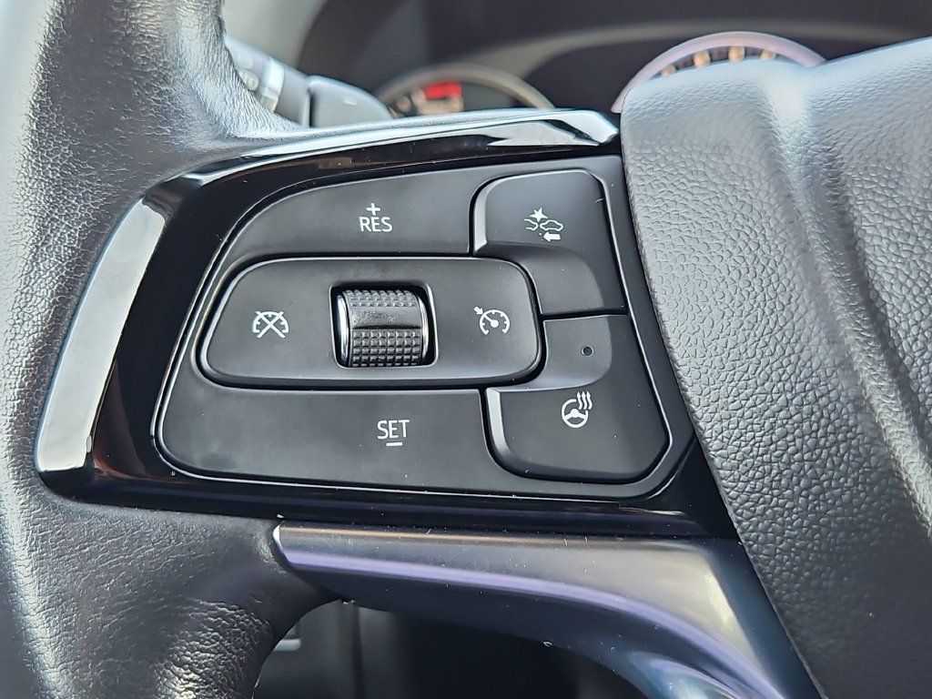 Used 2024 Buick Enclave Premium FWD image 23