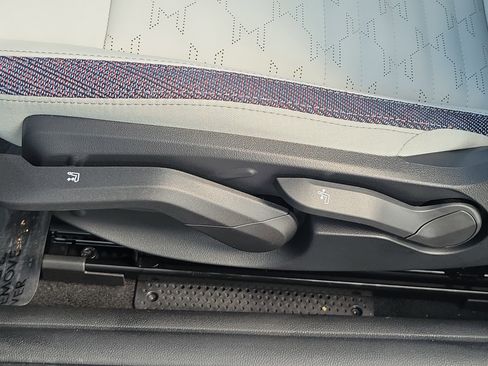 New 2026 MINI Cooper S image 17