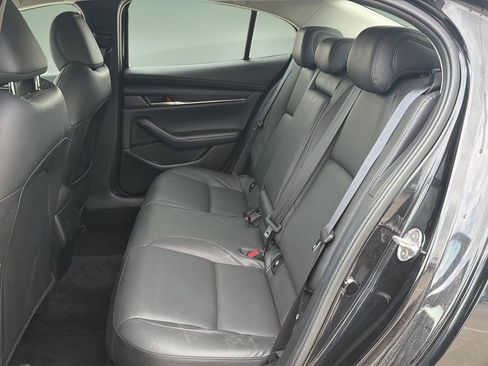Used 2025 MAZDA MAZDA3 s FWD image 15