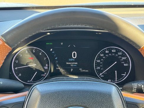 Used 2019 Toyota Avalon Limited w/ All Weather Liner Package FWD image 8