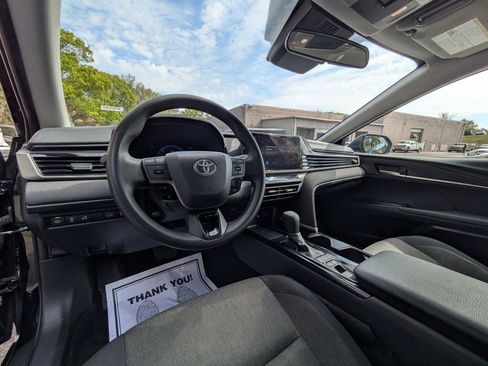 Used 2025 Toyota Camry LE FWD image 15