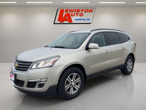 Used 2017 Chevrolet Traverse LT AWD/4WD image 1