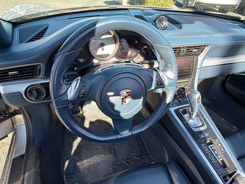 Used 2013 Porsche 911 Carrera S image 32