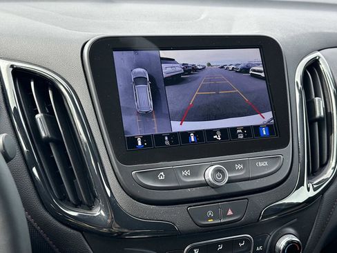 Certified 2024 Chevrolet Equinox RS FWD image 28