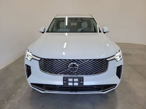 New 2026 Volvo XC90 T8 Ultra w/ Protection Package Premier image 2