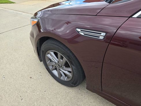 Used 2020 Kia Optima LX image 24