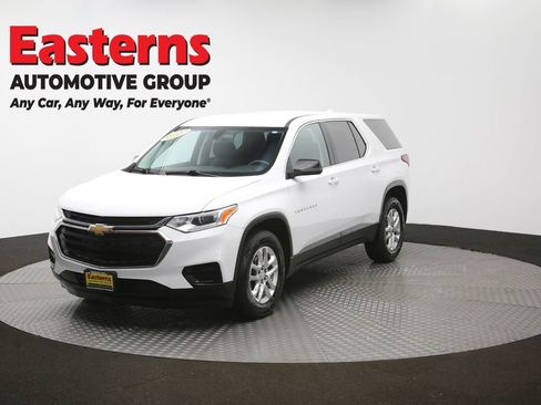 Used 2021 Chevrolet Traverse LS AWD/4WD image 54