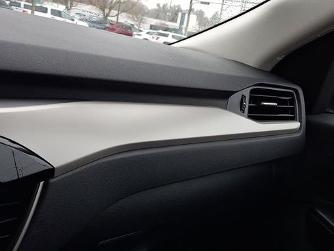 Used 2022 Ford Escape SE w/ Convenience Package image 26