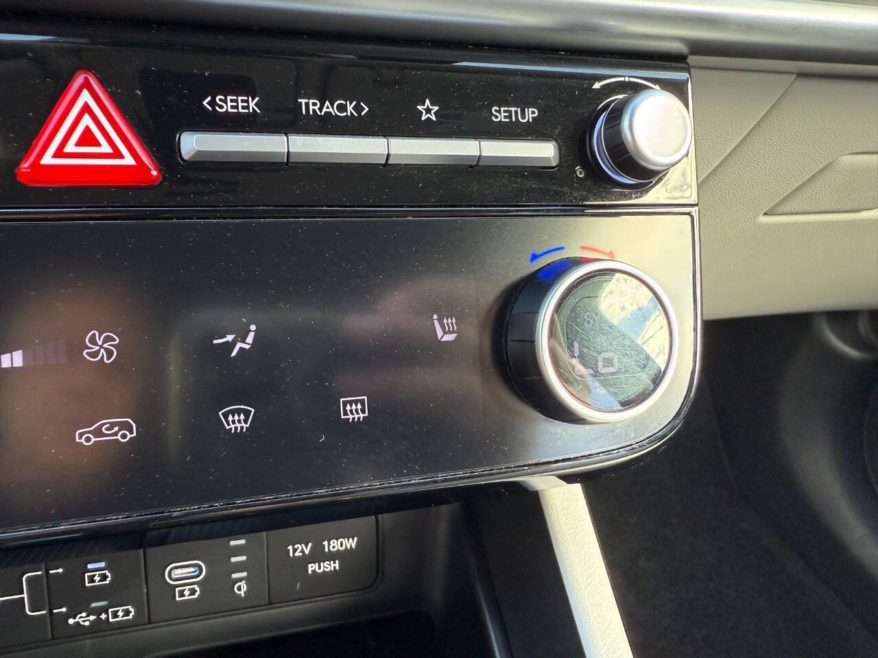 Used 2025 Hyundai Tucson SEL AWD/4WD image 37