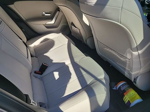 Used 2021 Mercedes-Benz A 220 image 11