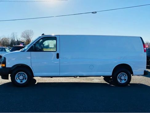 Used 2018 Chevrolet Express 2500 Extended w/ Driver Convenience Package image 2