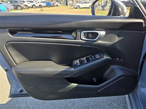 Used 2024 Honda Civic Touring image 19