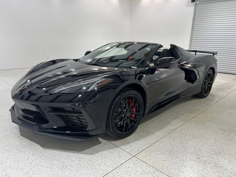 New 2027 Chevrolet Corvette Stingray Convertible w/ Z51 Performance Package RWD image 10