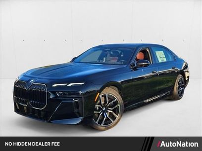 New 2025 BMW i7 xDrive60 w/ Premium Package